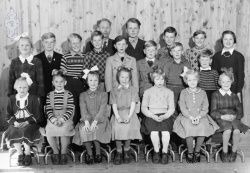 Brunkeberg skule 1954 - # KvH 002b