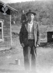 Andreas Holte på Nordheim - #KvH 09-065 b 