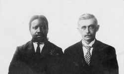 Afrikaner i Kviteseid Enock Mtewa Knut Salvesen - #KvH 05-063 b 