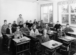 Brunkeberg skule 6 kl 1965 66 - #KvH 152 b 