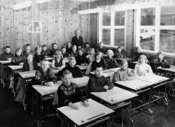 Brunkeberg skule 4 og 5 kl 1965 66 - #KvH 153 b 