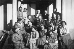 Santalforening hjaa fru Skogen - #KvH 03-066 b 