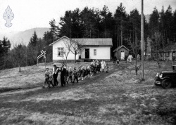17. mai 1953 i Fjågesund - #KvH 08-022 b